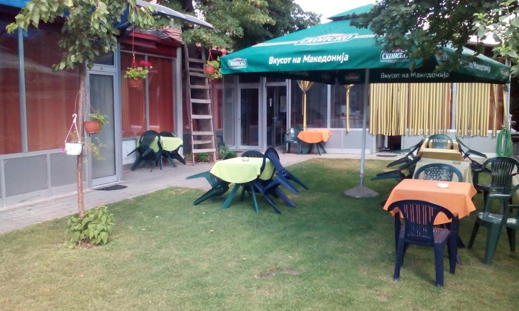Motel Le Village Σκόπια Εξωτερικό φωτογραφία